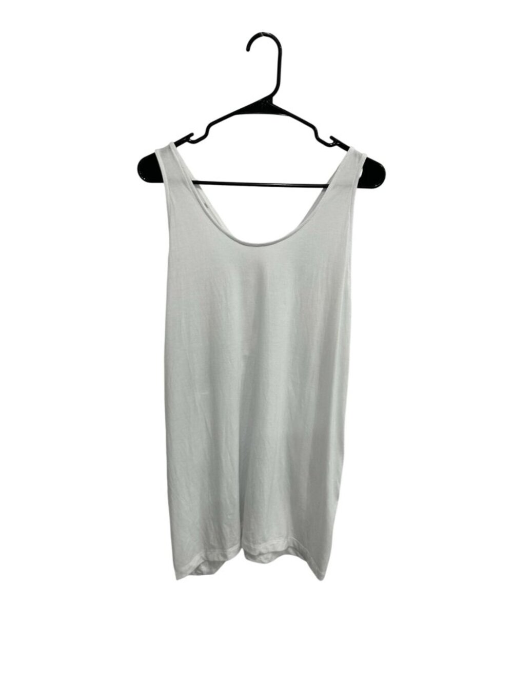 Glyder XL White Tank Top Strappy Back Scoop Neck Minimalist Clean Girl